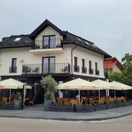 Kwarc Restauracja & Pokoje Hotelowe Сусець Екстер'єр фото